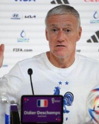 NBA直播-德尚：团宠吉鲁不进球也有用，谁罚点球明天自己看