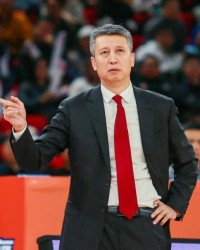 世预赛名单大调整，周琦、赵睿受伤，余嘉豪召回，深圳双星有机会