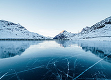 奥纳纳抵达土耳其，受到当地球迷的热情欢迎